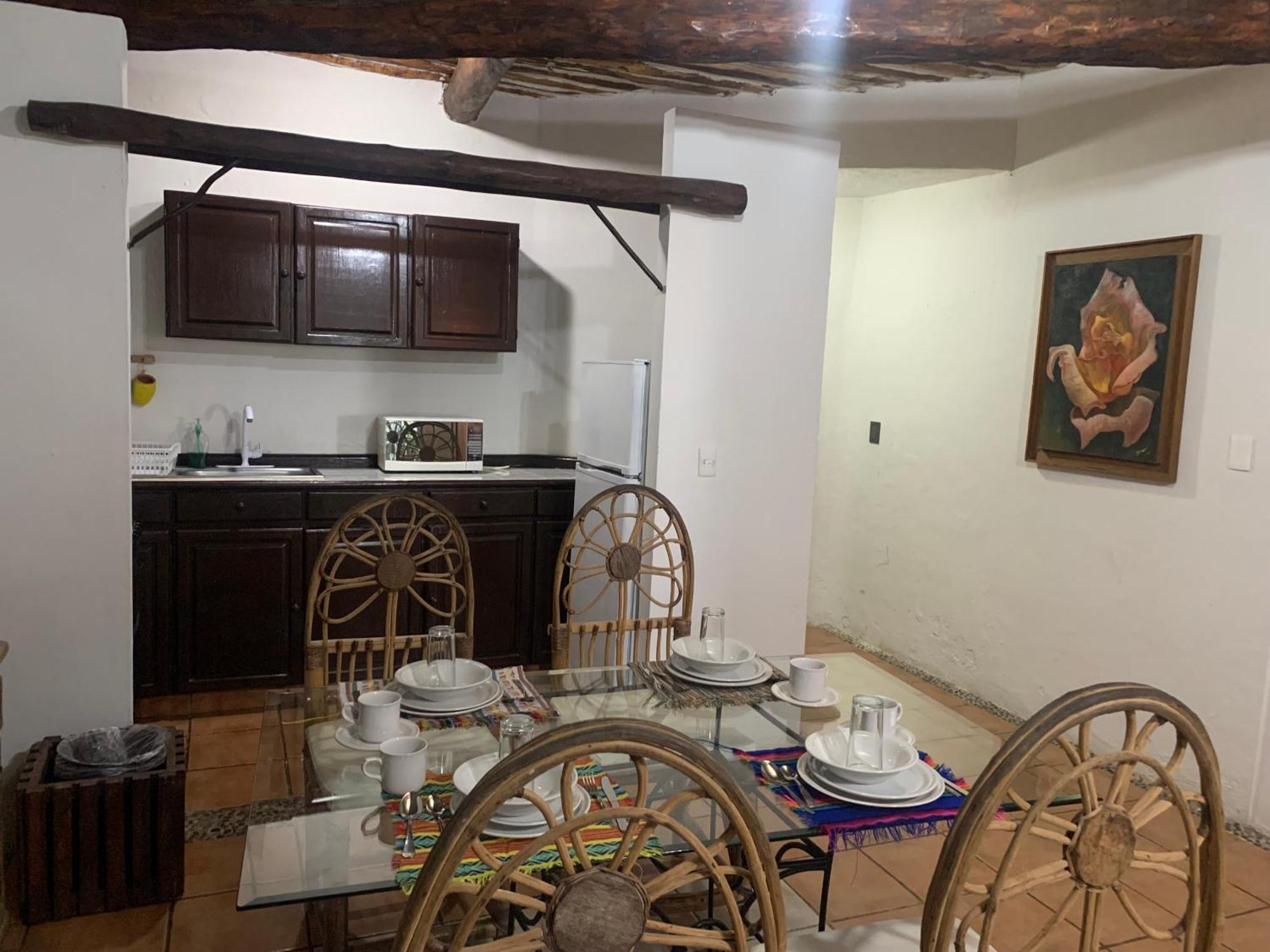 Casa Caribe カンクン エクステリア 写真 Kitchen and dining area